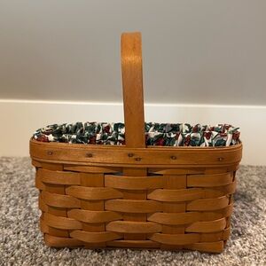 Longaberger Medium Rectangle Tall Basket 1999 Vintage Ruffle Fabric Holly Liner
